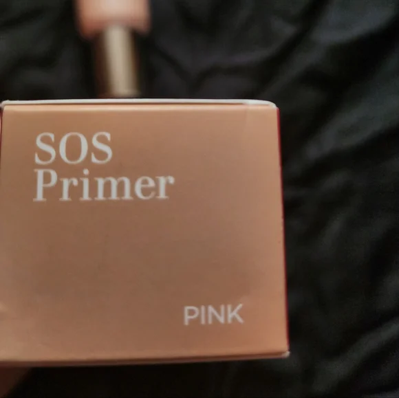 Brand New Clarins Lip Perfector and SOS Primer Set - Picture 8 of 8